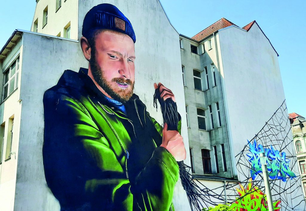 Streetart an der Hafenstraße ©kelling